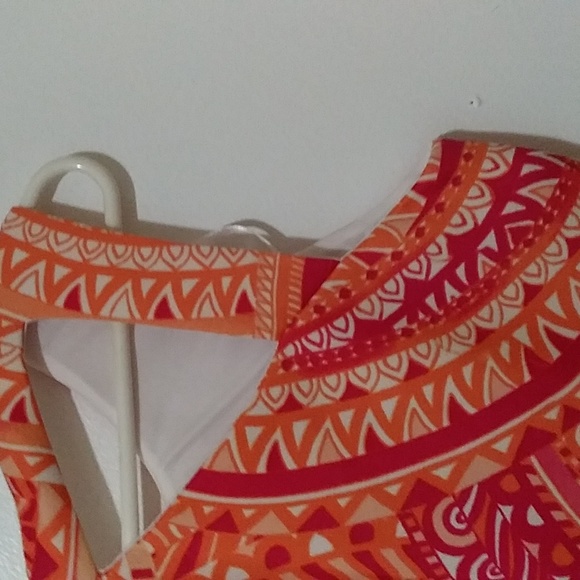 NWOT Bold Geo Print Sleeveless Dress - Picture 9 of 11